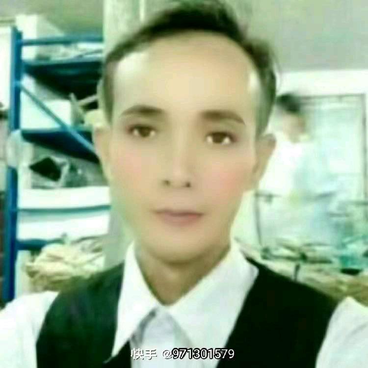 卢白马王子3434361108