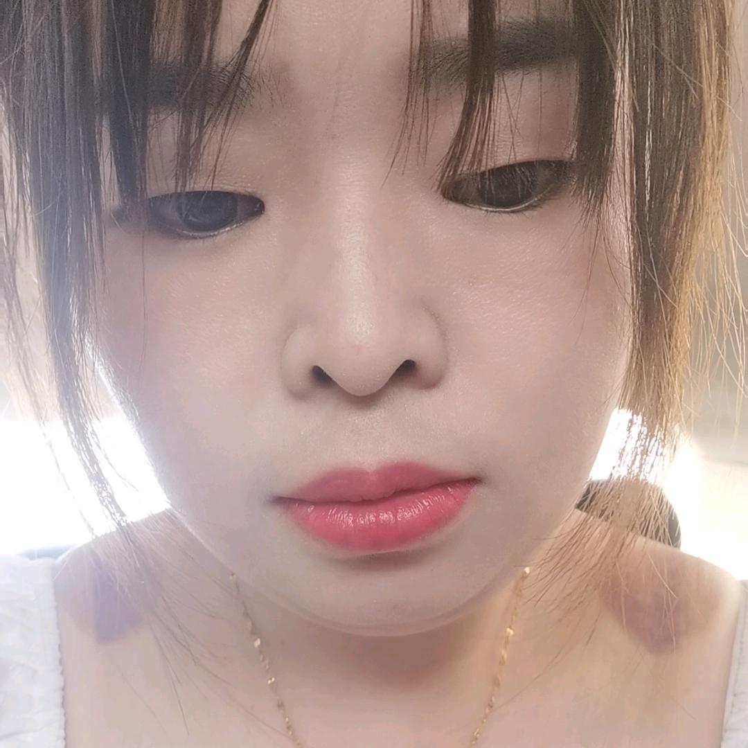 浅笑哪忧伤