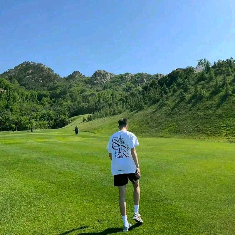 @  粤  H 知足常乐