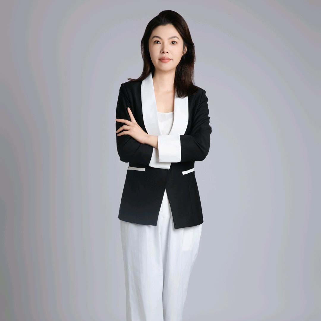 宏姐:盐城职业裝工作服定制