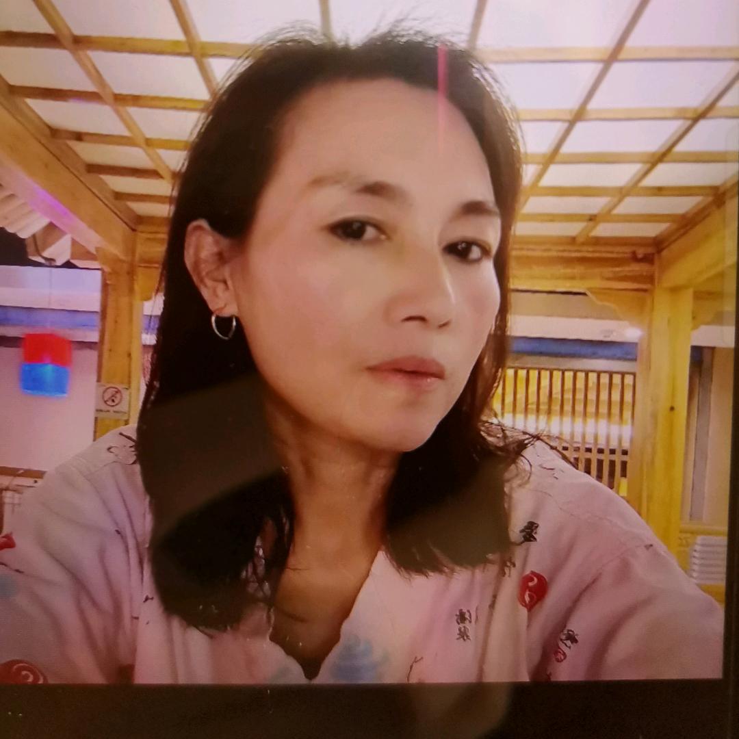 阜阳玉兰。早上5:20开播。
