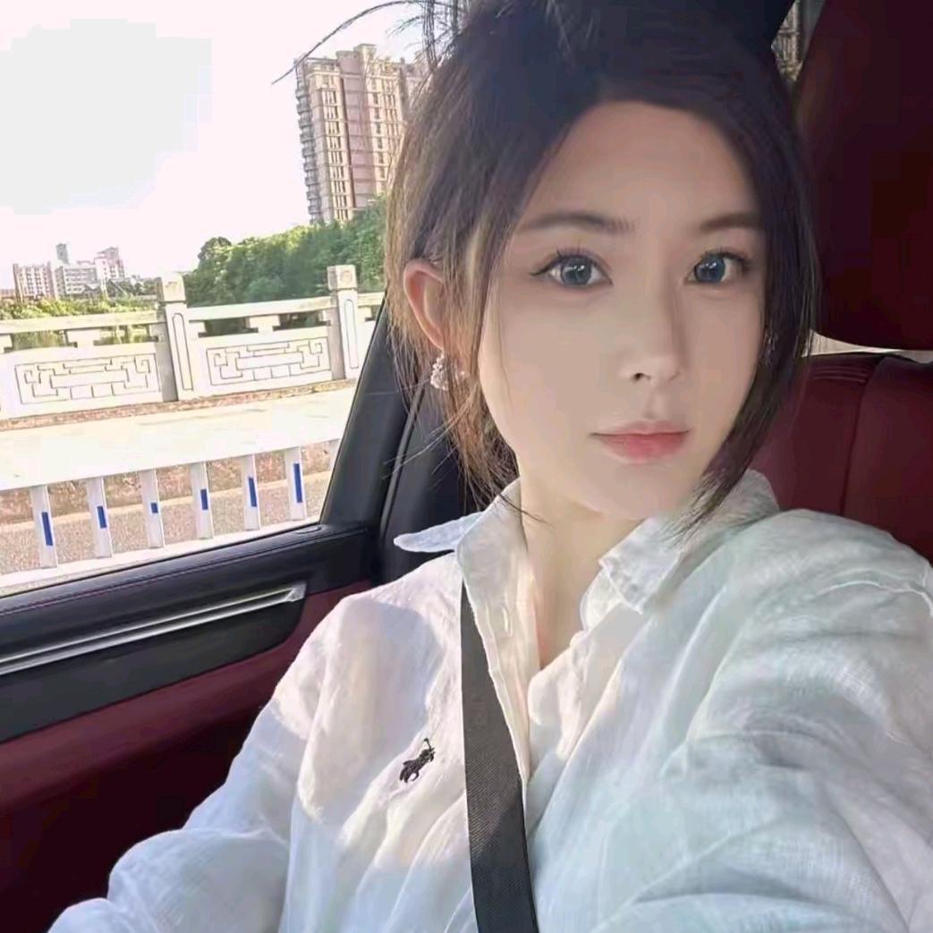 啊双ASFO（直播穿搭精选）