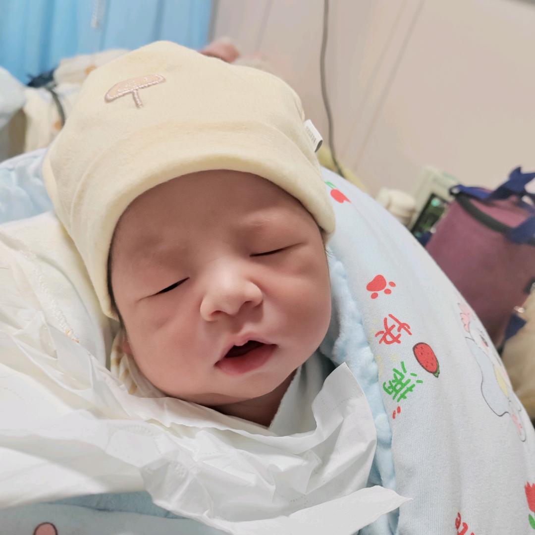 小小凯