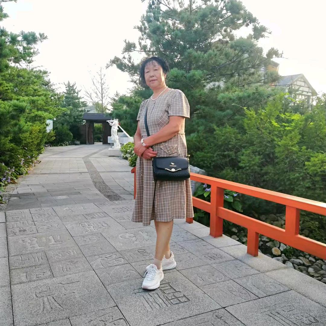 黄英敏