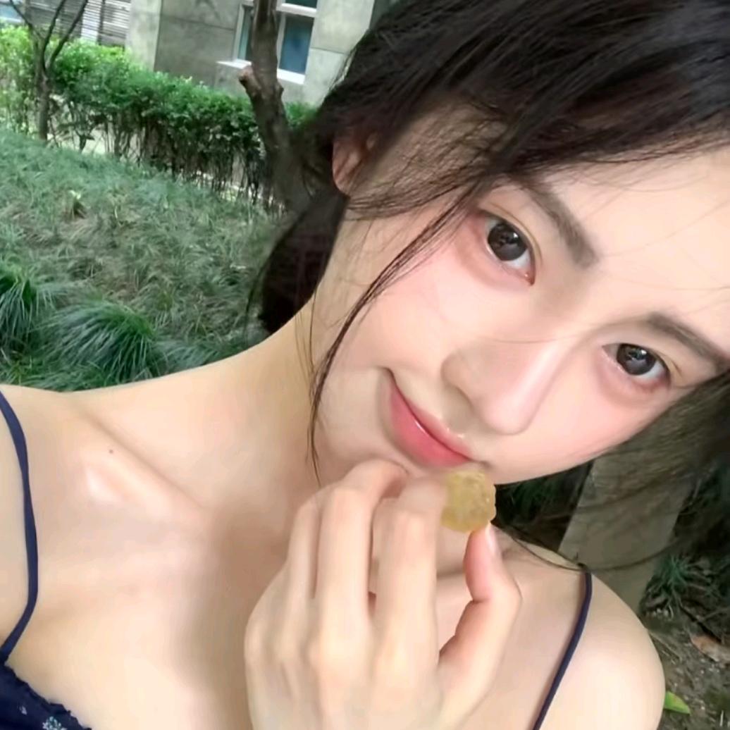 躺平的小蜜瓜🍈