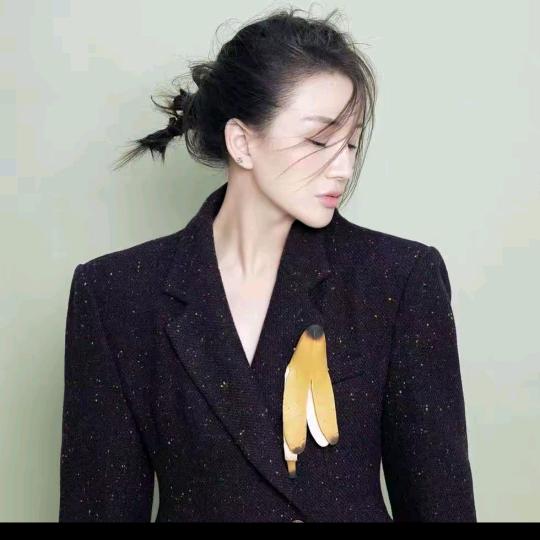 洛哥(轻奢穿搭分享)