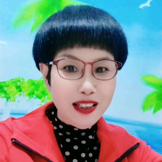 快乐平姐🎤每天20:20开播