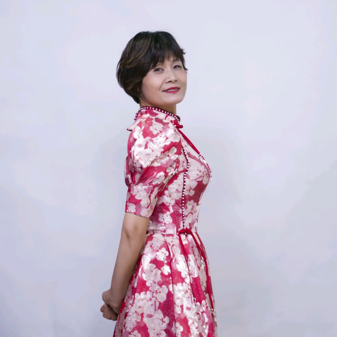 张贵妃（主持人🎤@曼姐）