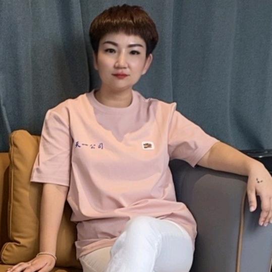 天一台球家具花姐