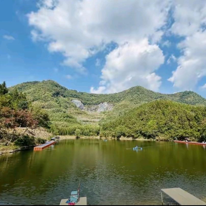 小支里垂钓基地