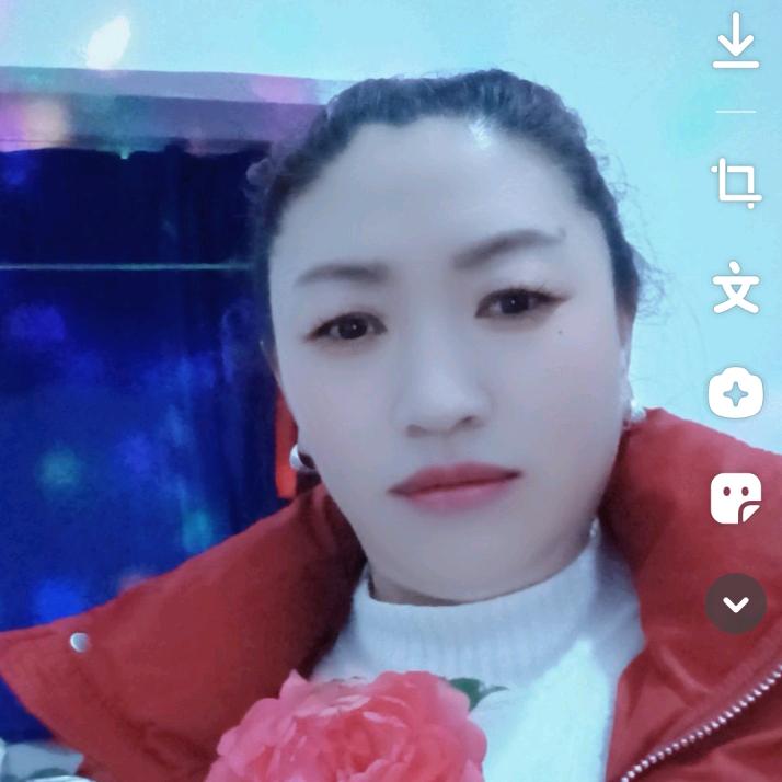 幺妹，晚上九点半开播