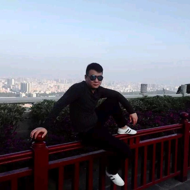 站着不动永远是观众