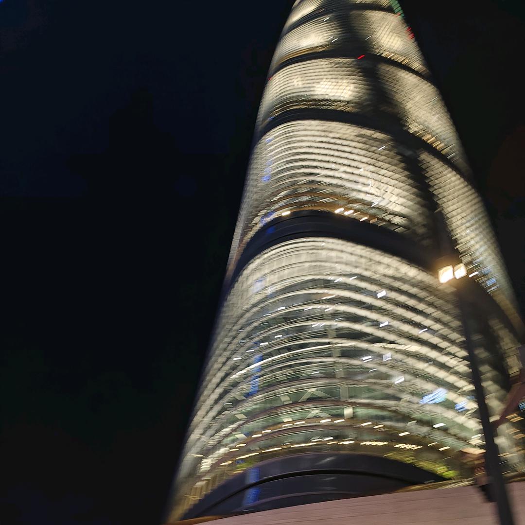 🐒🐒登高远眺🙉🙉