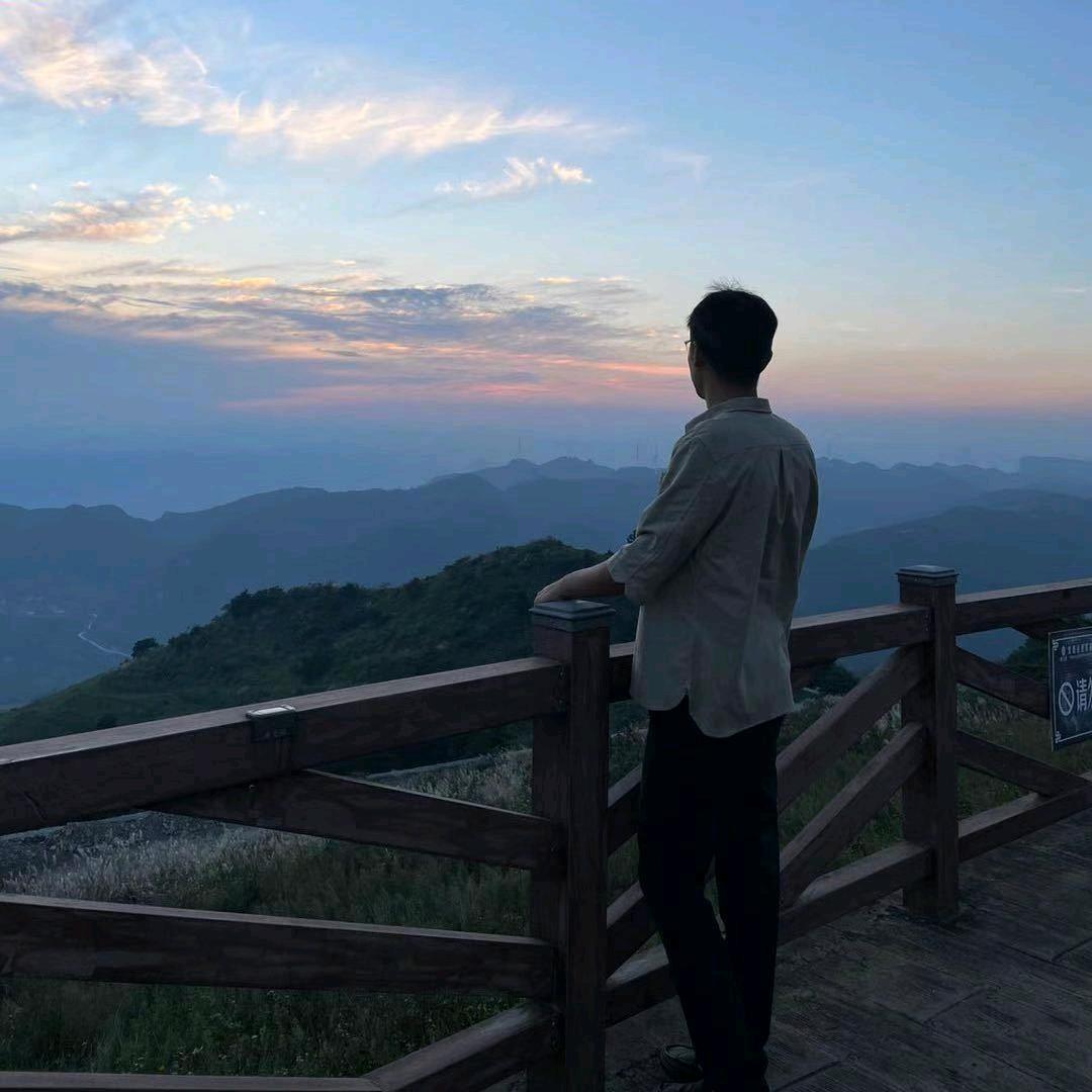 阿尔梁