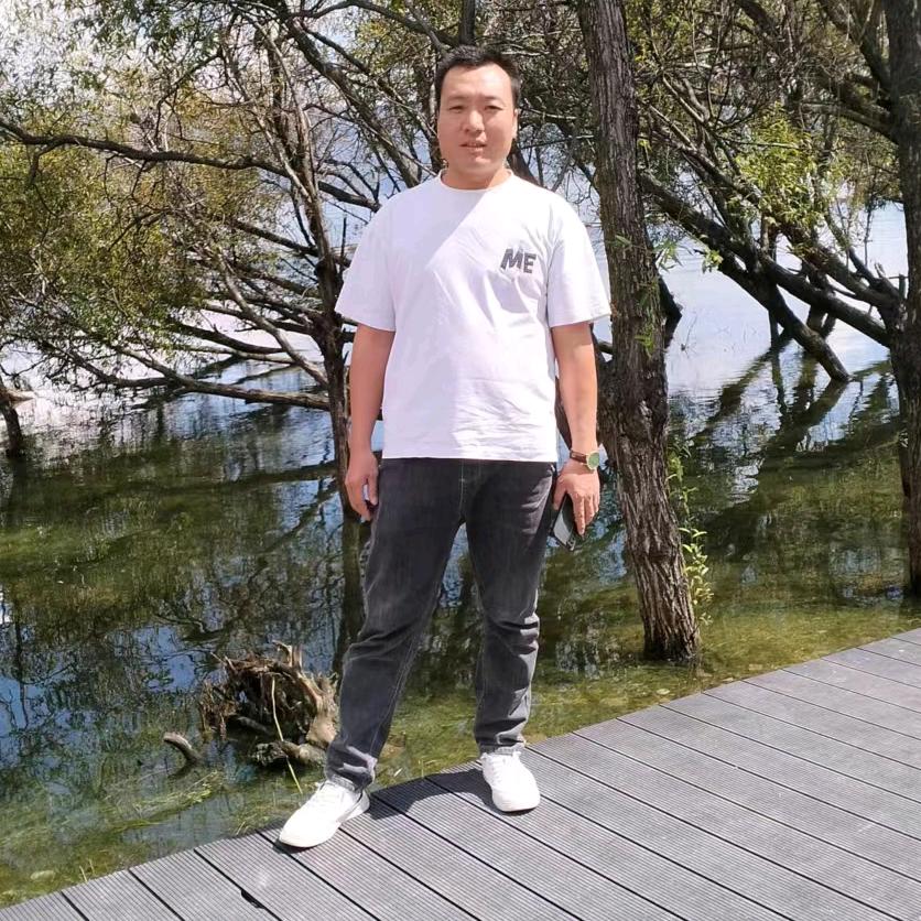 【♥乌拉 ♥】