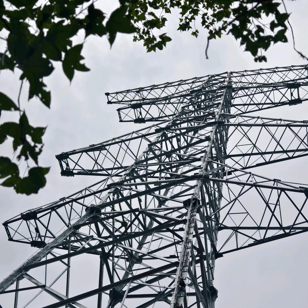 南方电网公司架线施工队