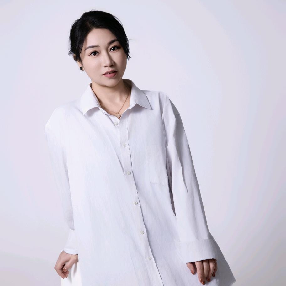 美娜