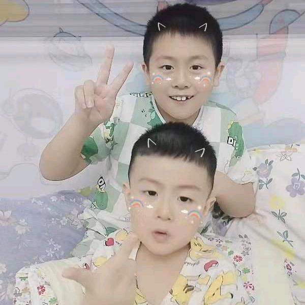小张张和小小张