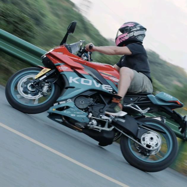 奋斗水果人🏍