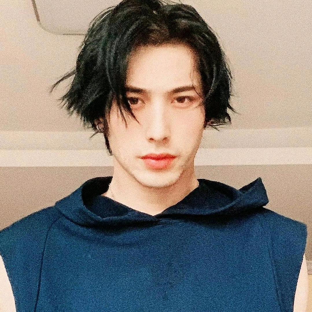 图 小 屁 ✌︎･᷄･᷅✌︎