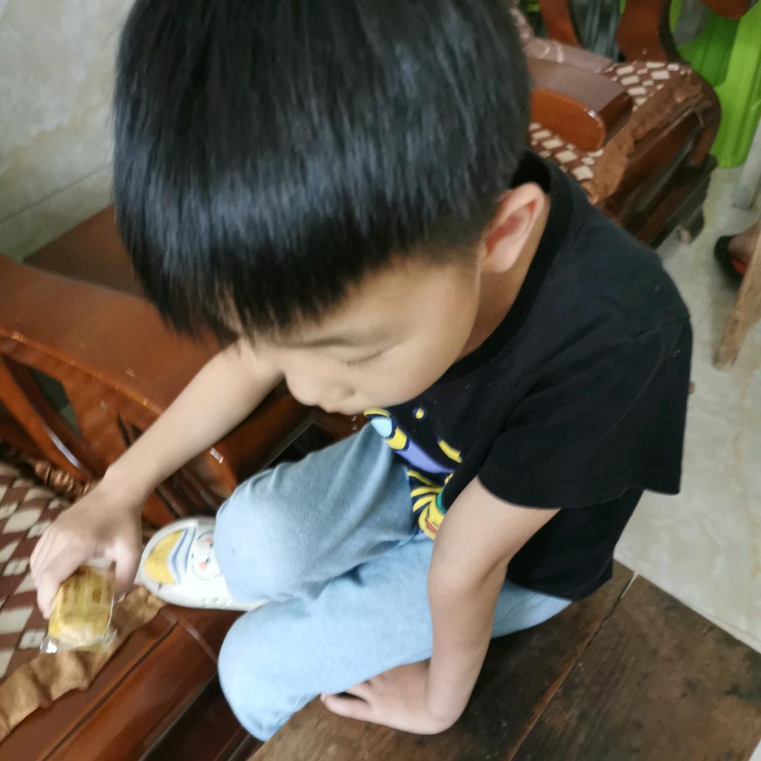 英姐，，，，，，，，，，，，