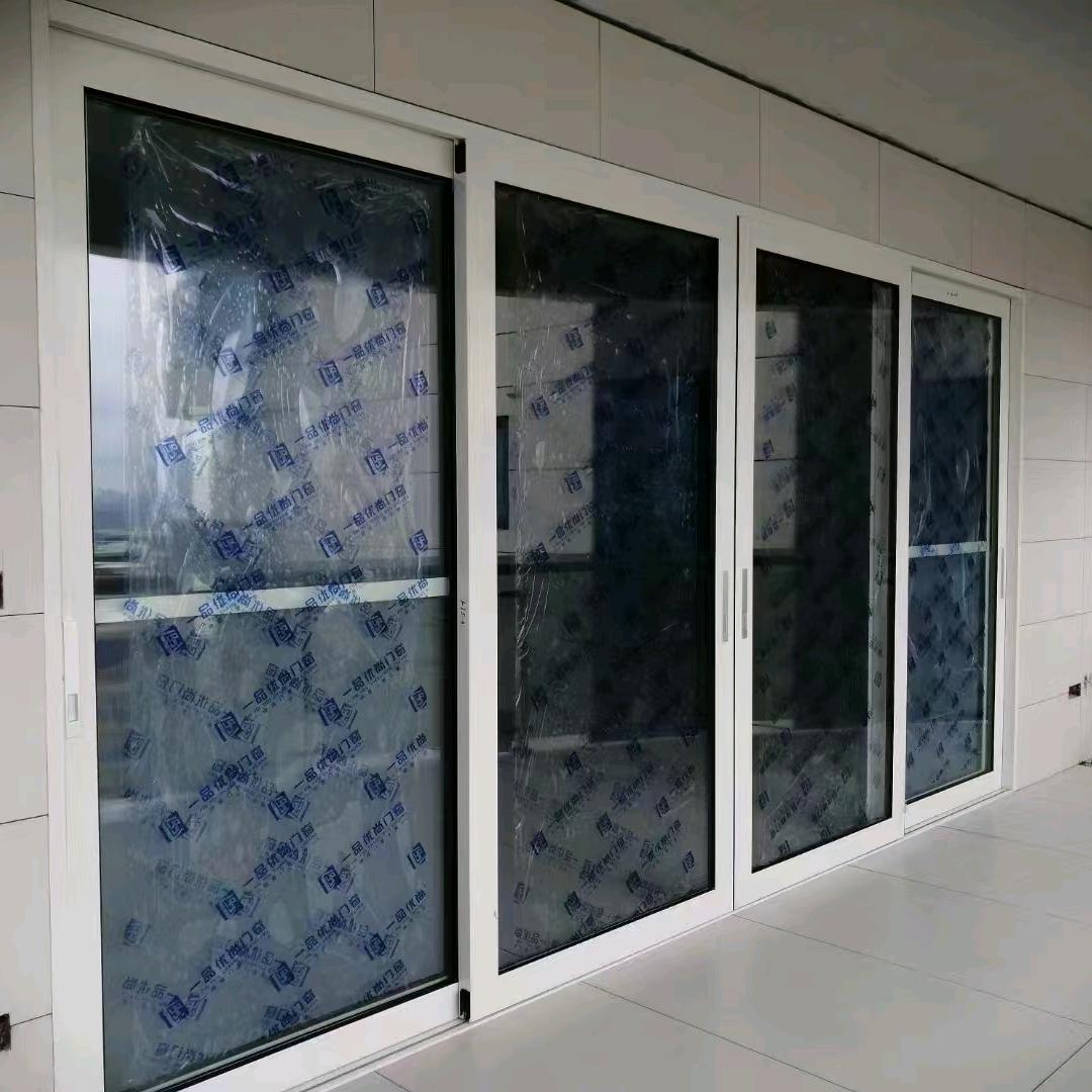 筠连店，鹏程门窗装饰