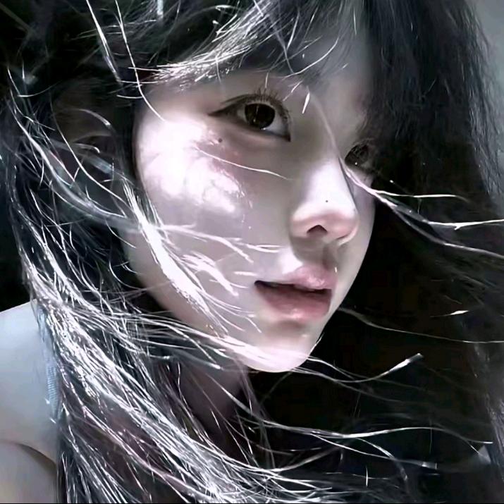 豆包也甜也飒🖤⁹（上学期晚上周末更新