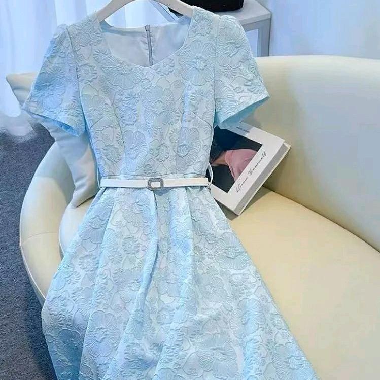 鑫选轻奢女装