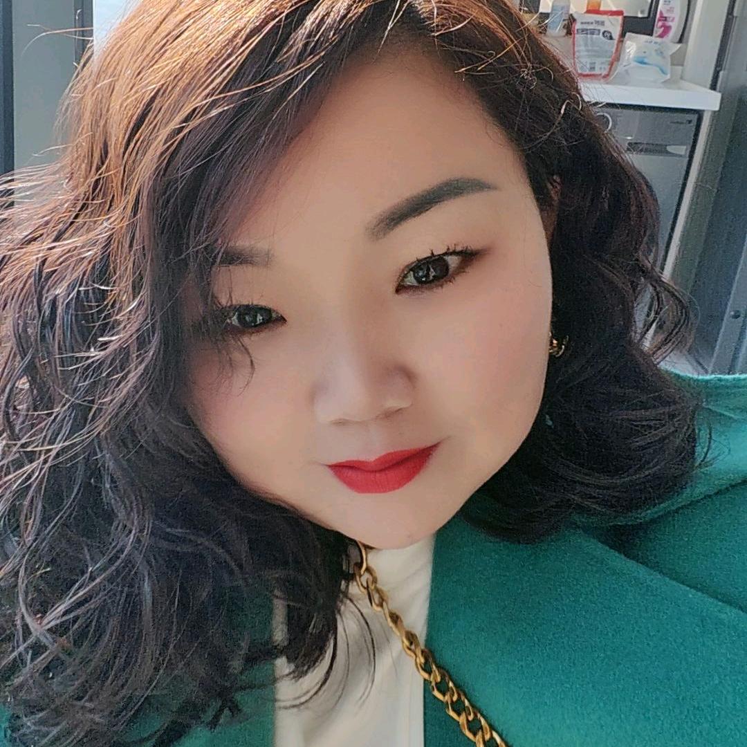 妮妮╭(╯ε╰)╮