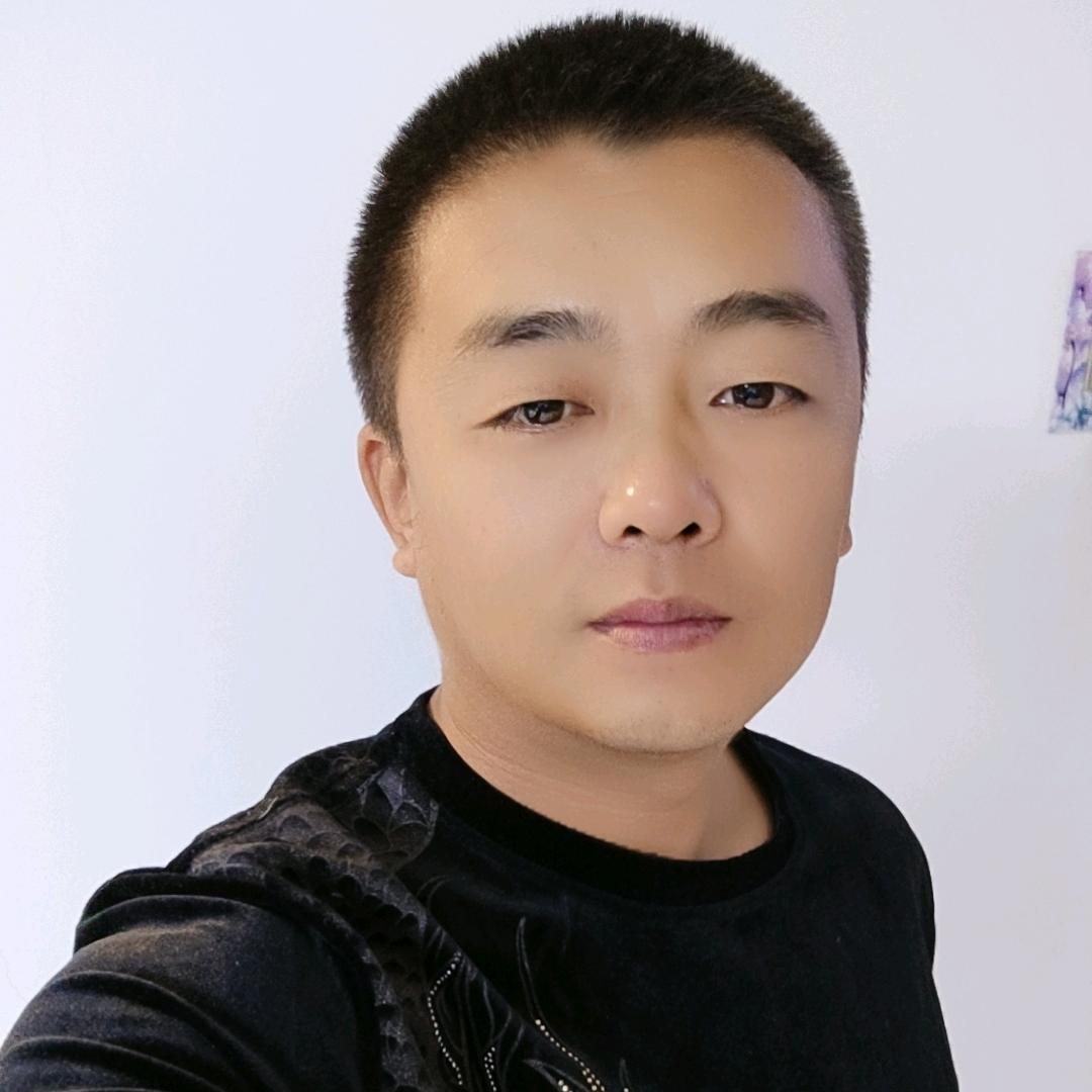 被迫营业的男人