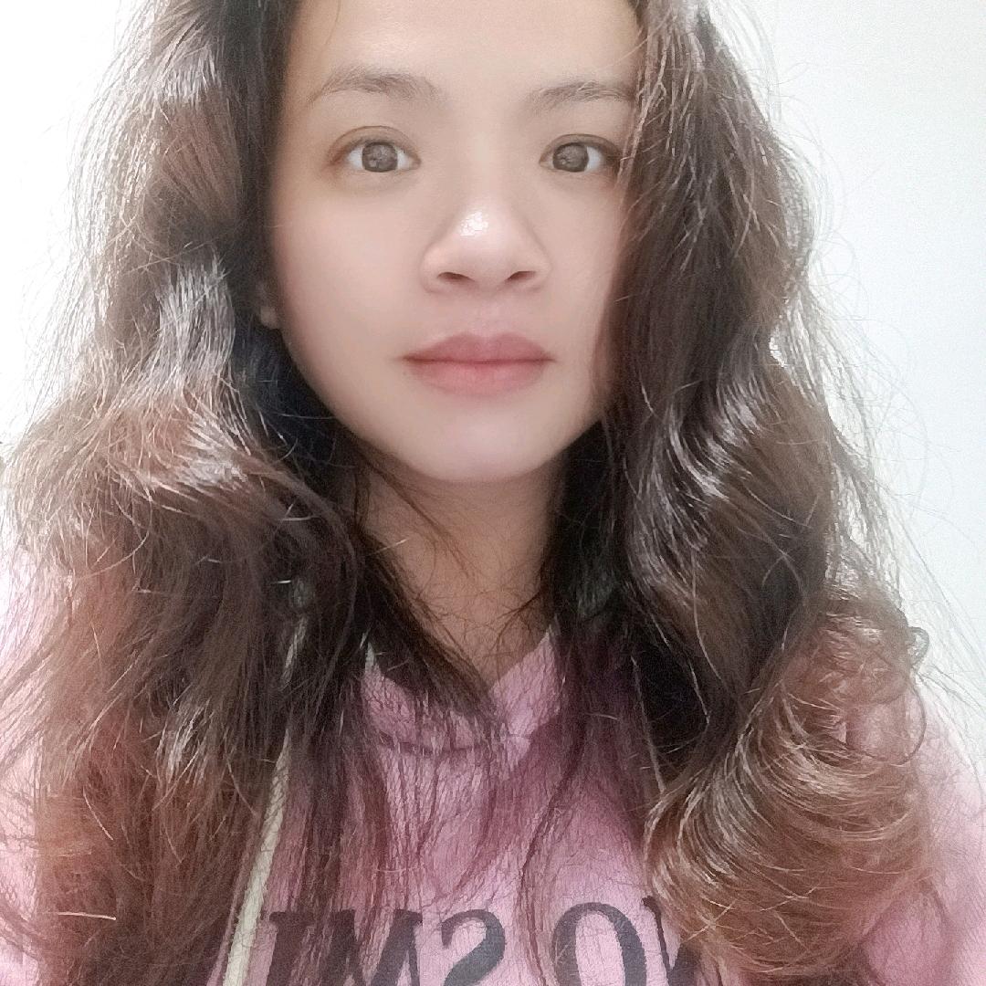 英子