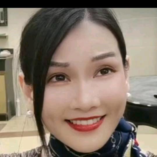 媚媚🌹