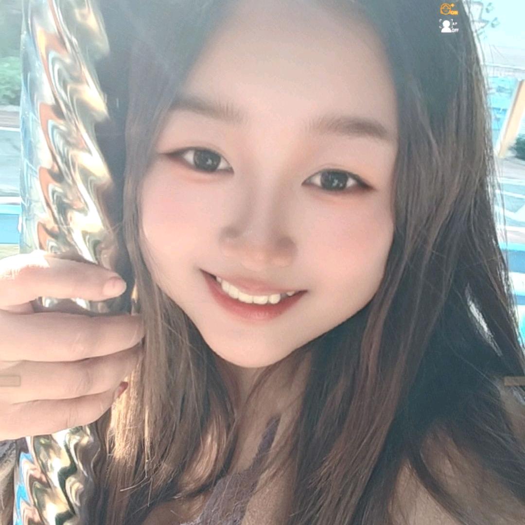 💰不发脾气只发财এ᭄