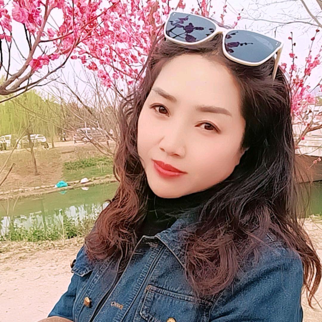爱小芳