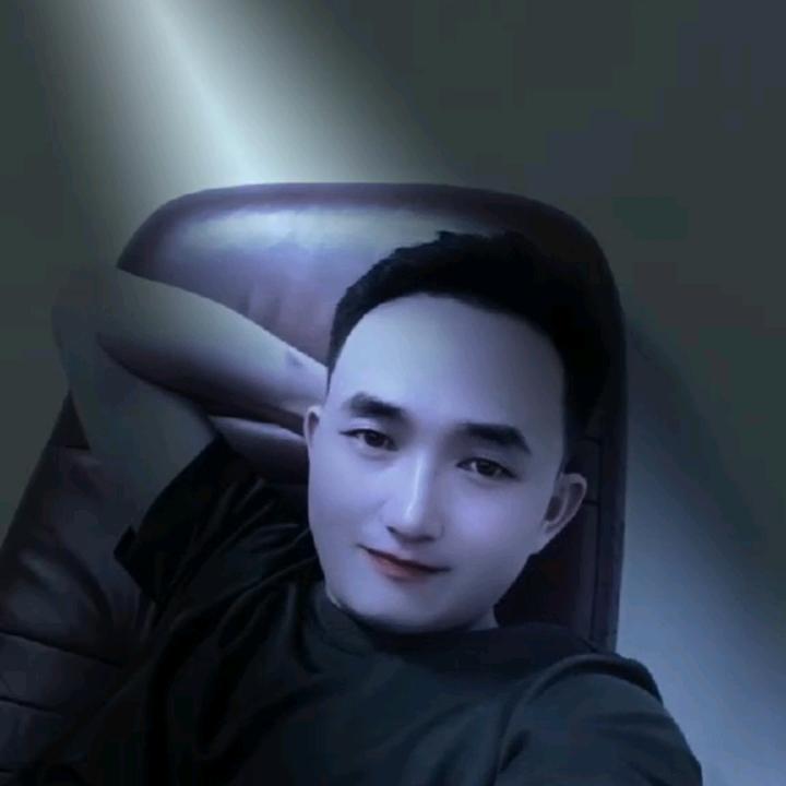 周周有钱花@