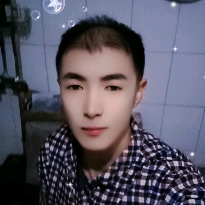 黑龙，小宇
