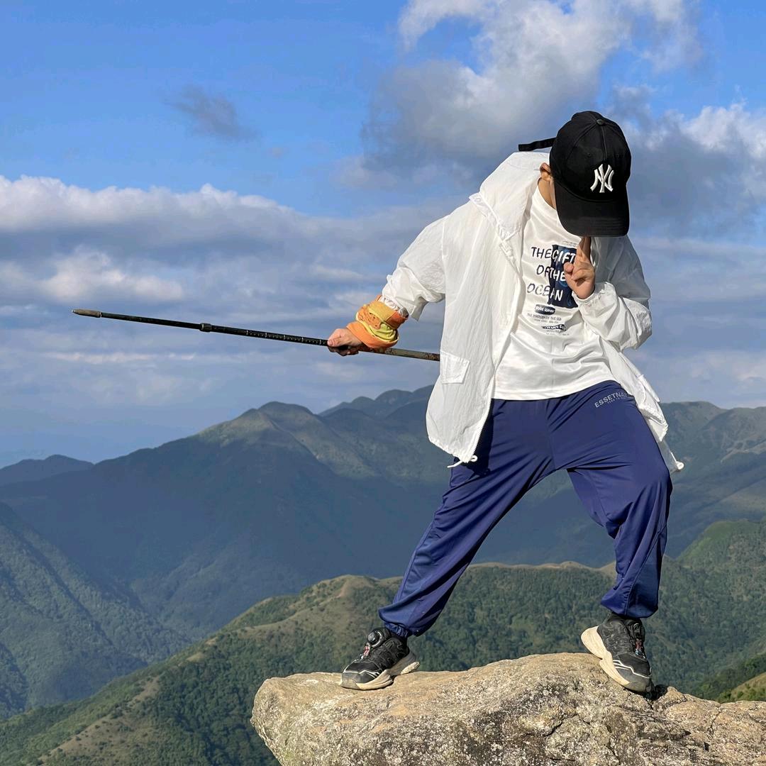 荒铭