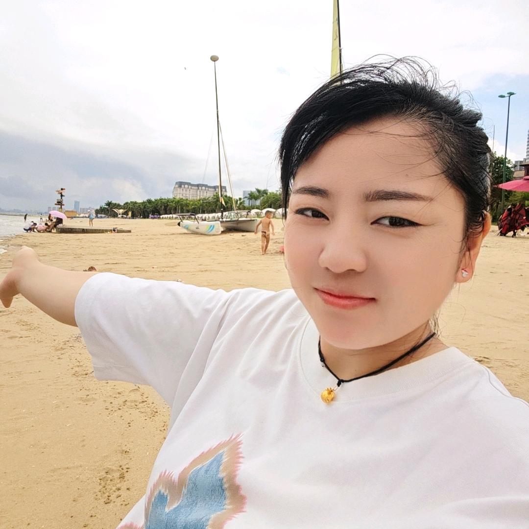 大馋丫头李李🍒