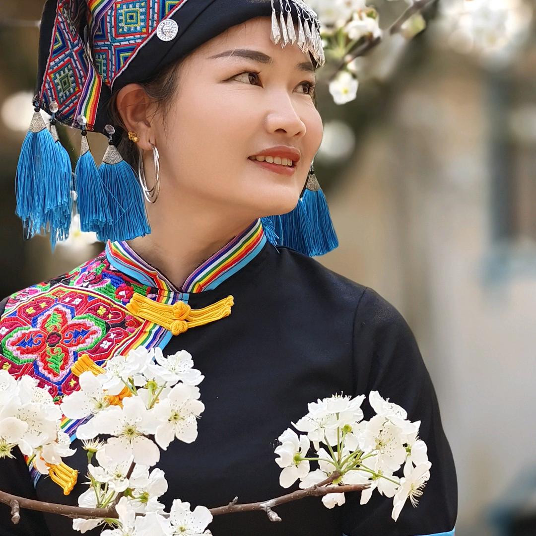 加级寨梨花谷巜食来运转农家乐》