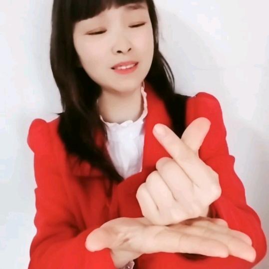 彩云之楠手势舞