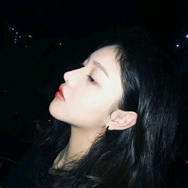 YY