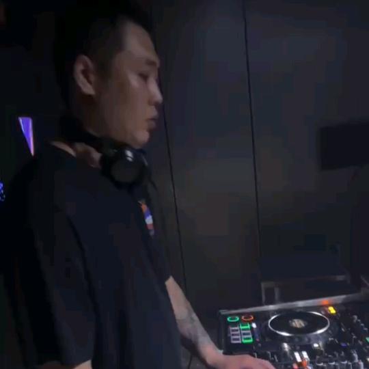 Dj毛毛 沈风舞曲