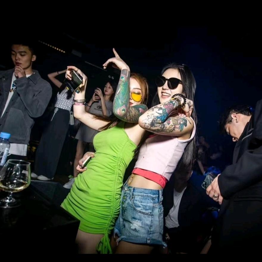 澄·CLUB（小七）