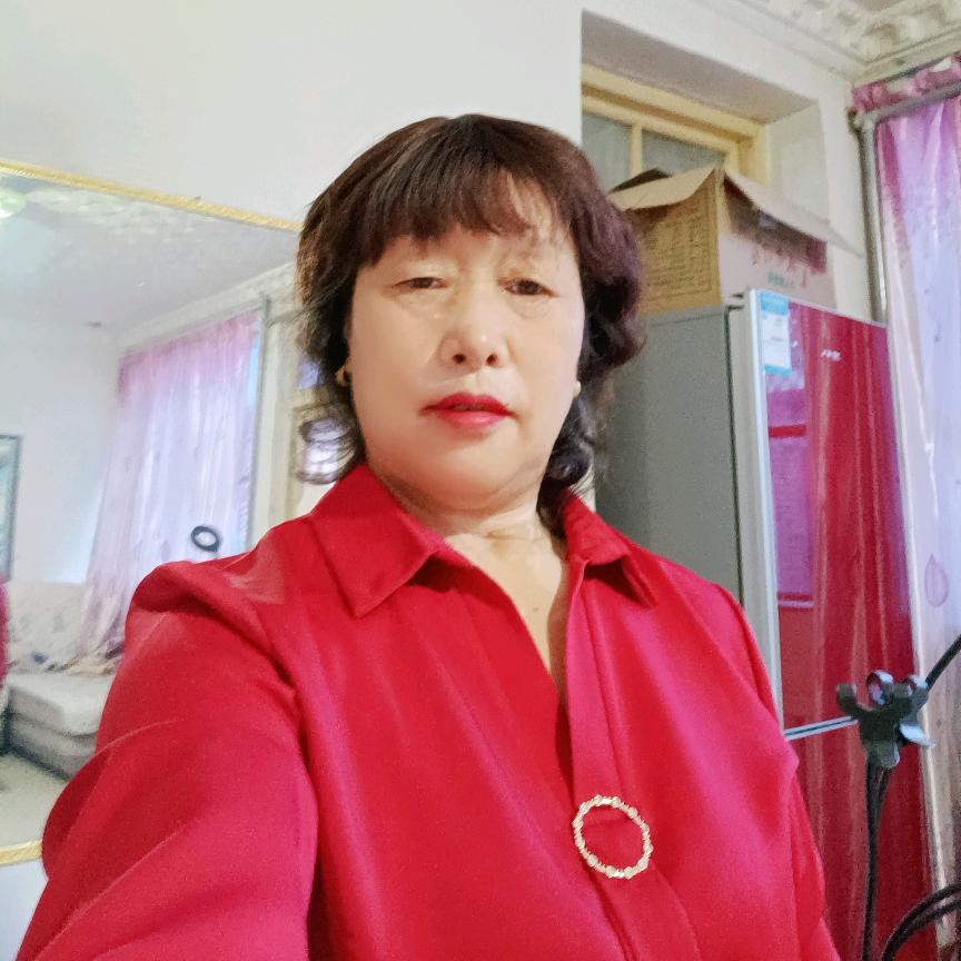 爱跳舞的周姐