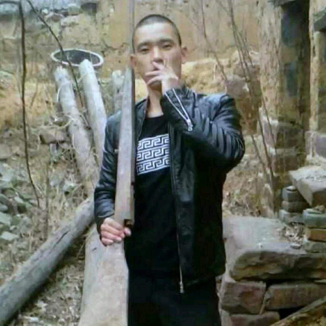 《行者》小赖