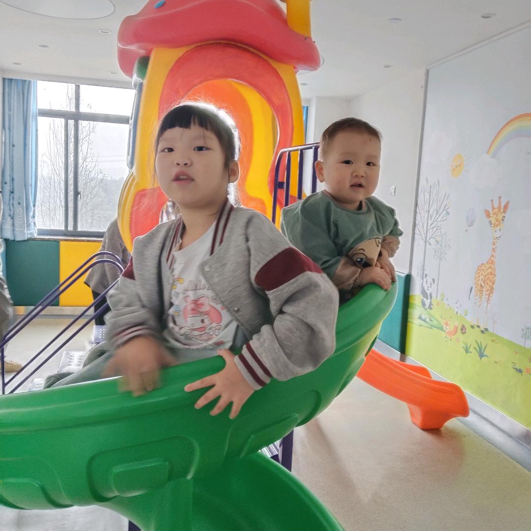 是小小小丸子呀