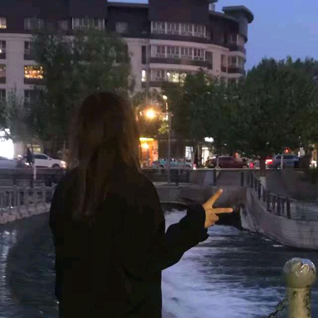 A🐳