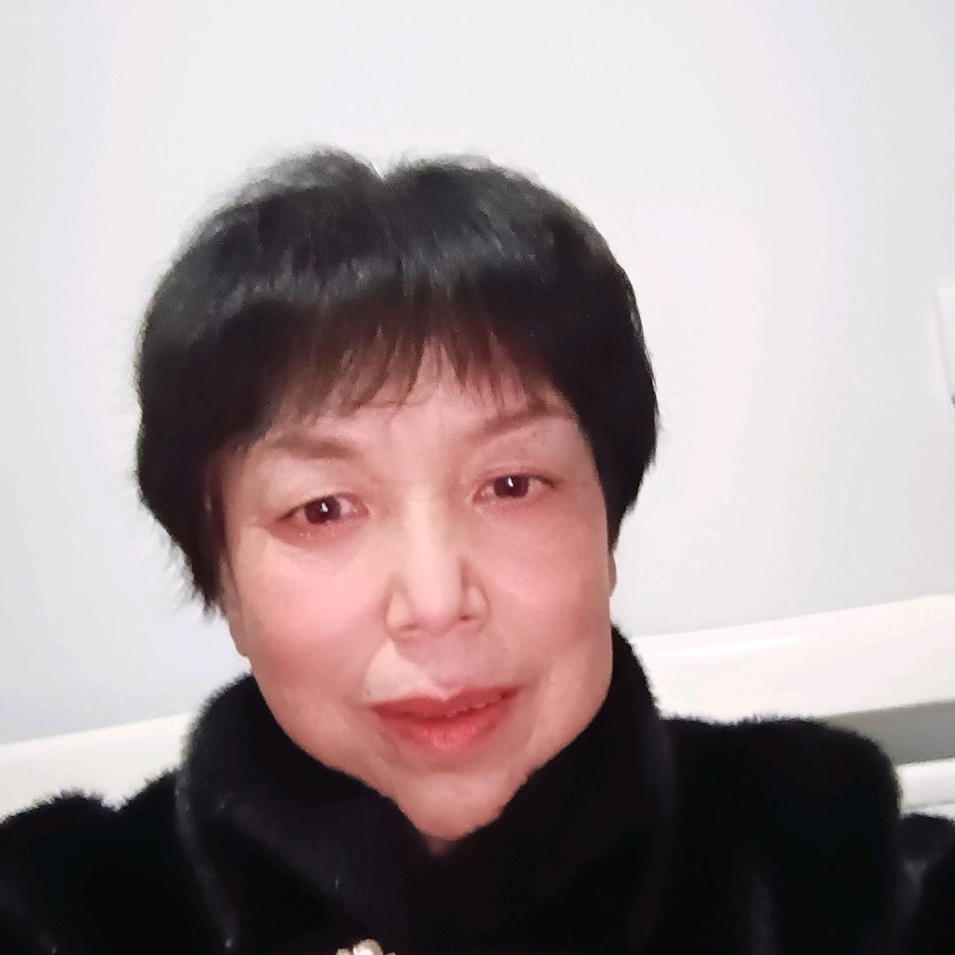 华姐早8：10开播