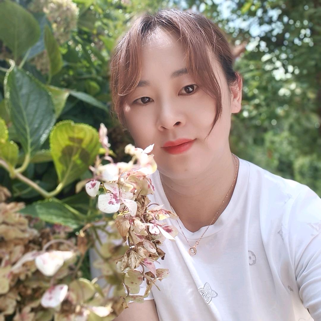 母婴护理师小欣