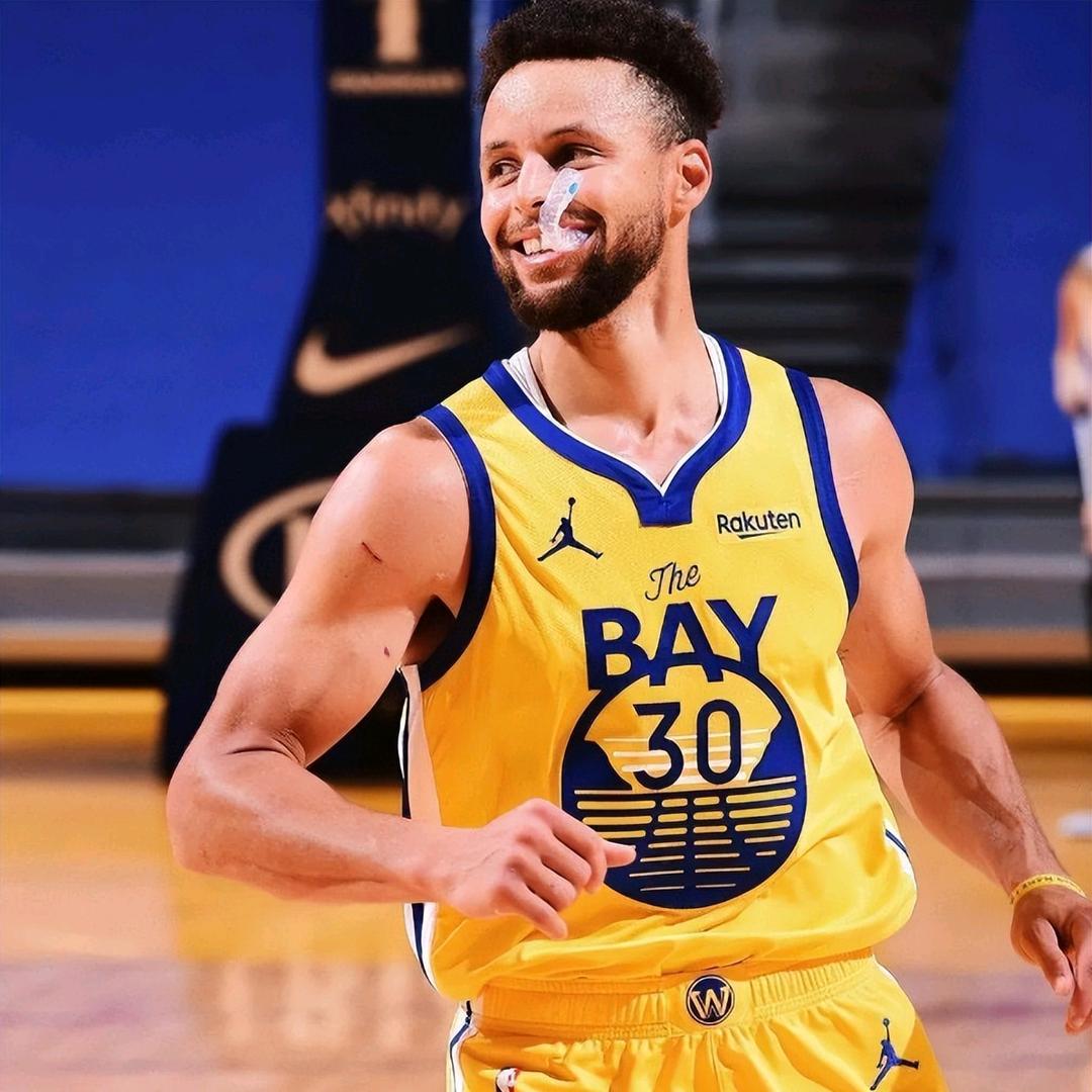 回头中前进🏀(必回关)